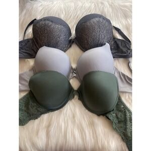 Victoria Secret 3 Bra Padded Wired Size 34DD Used